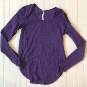 4 for 25 Closet Lululemon Long Sleeve Top Size 8